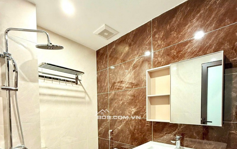 RẺ NHẤT PHỐ PHÚ DIỄN – BÁN NHÀ ĐẸP LONG LANH – LÔ GÓC – Ô TÔ ĐỖ CỬA – KINH DOANH – THANG MÁY